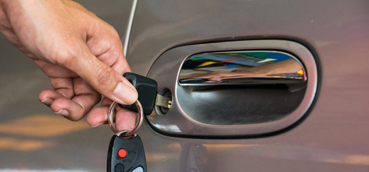 Car door lock repair in Charter Oak